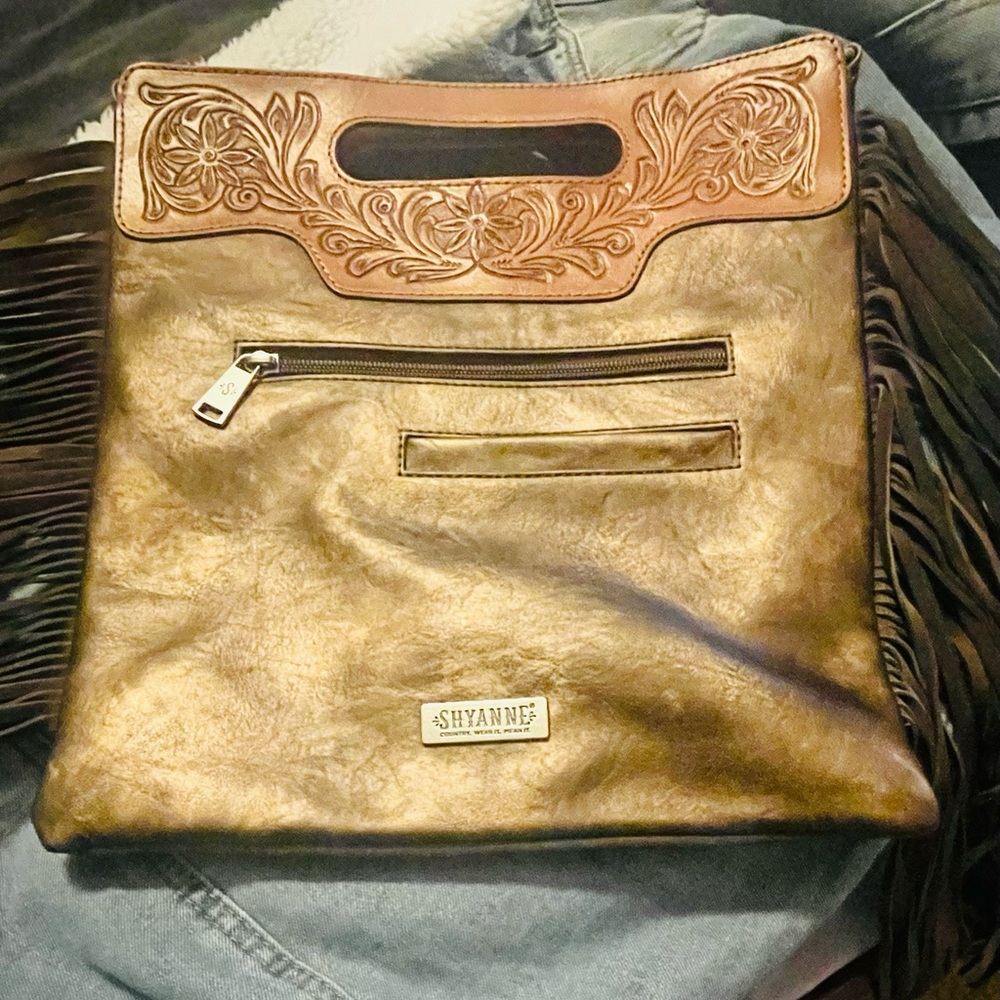 shyanne country wear it mean it purse